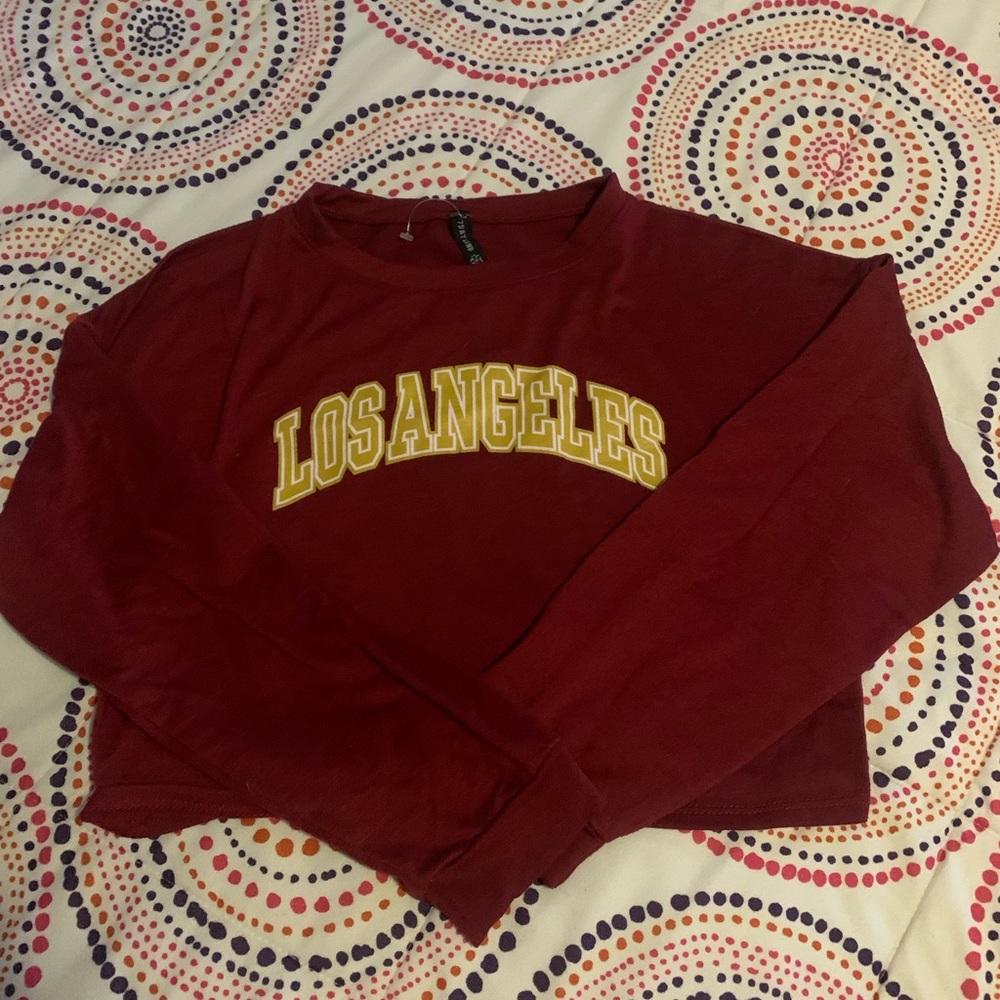 7DAYWKIND LOS ANGELES LONG SLEEVE CROP TOP